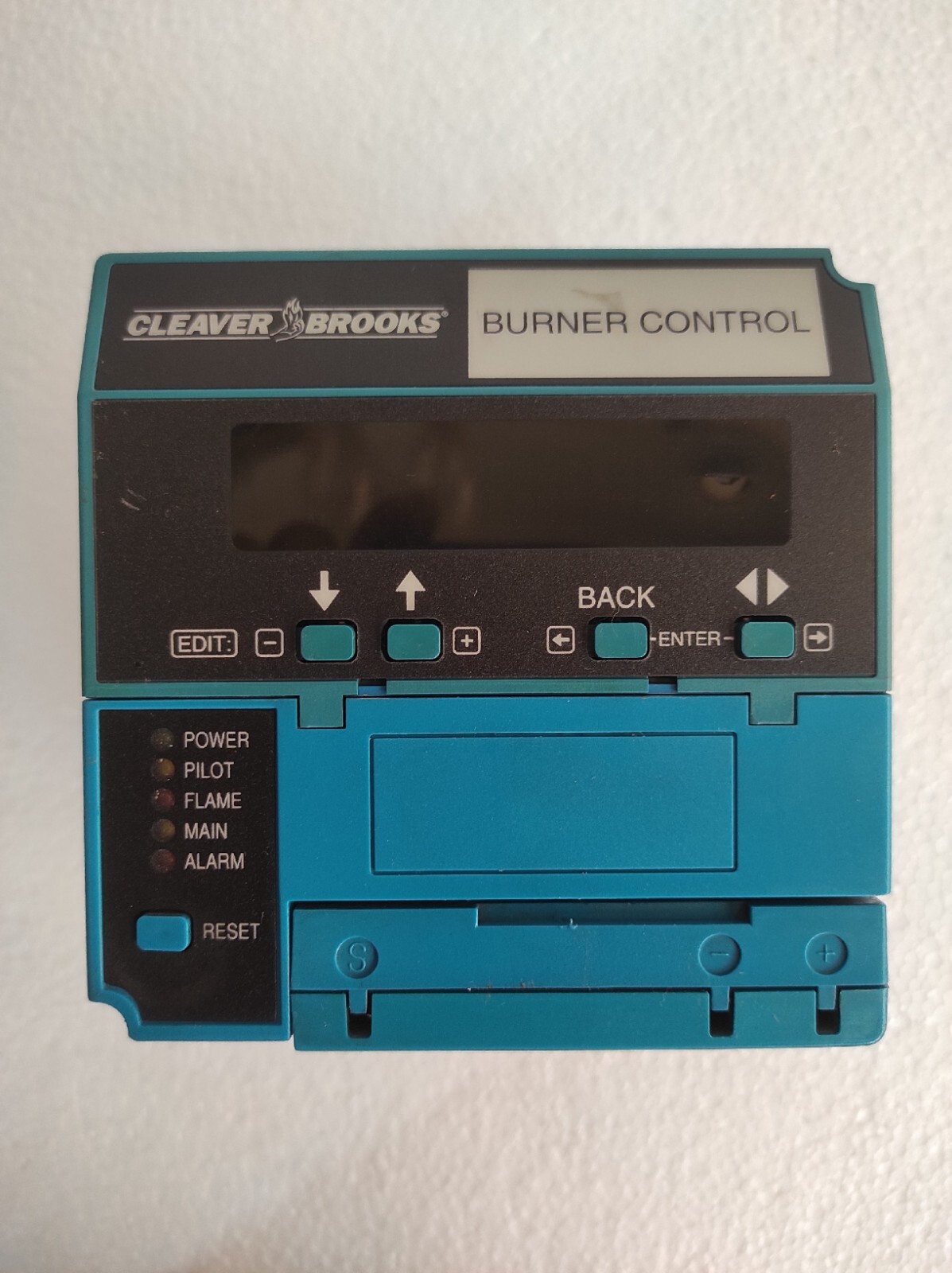 Cleaver Brooks 833-2725 rm7800 l 1079 / 833 2725 RM7800 L 1079 Burner Controller